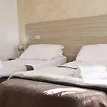 Colombo 3*