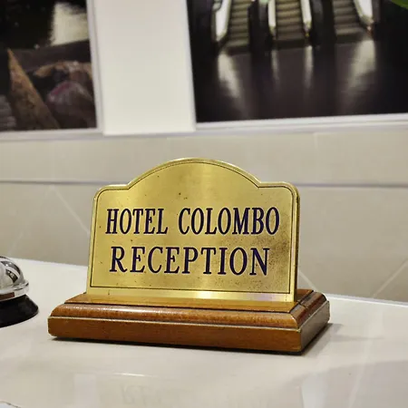 Hotel Colombo Neapol