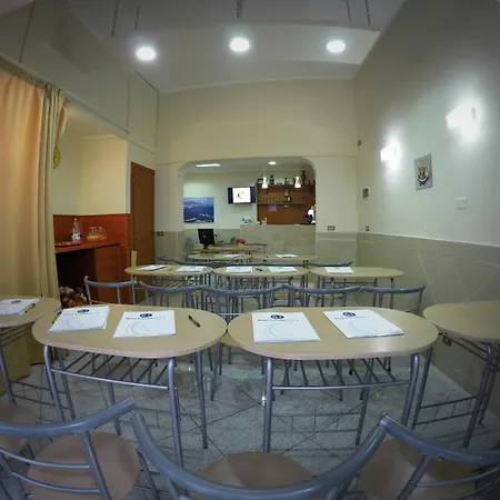 Colombo 3* Napoli