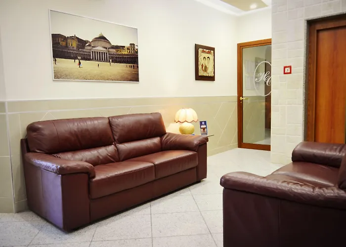 فندق كولومبو نابولي