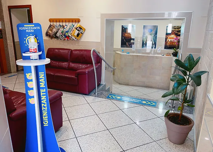 كولومبو فندق نابولي